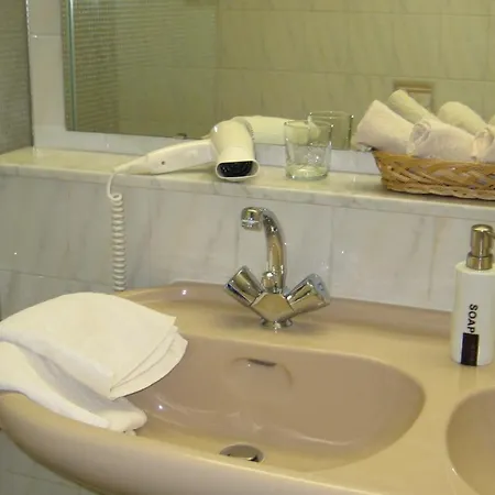 Hotel St Hubert Reuler