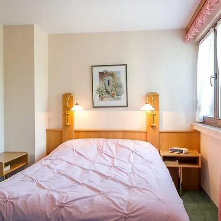 St Hubert Hotel Reuler
